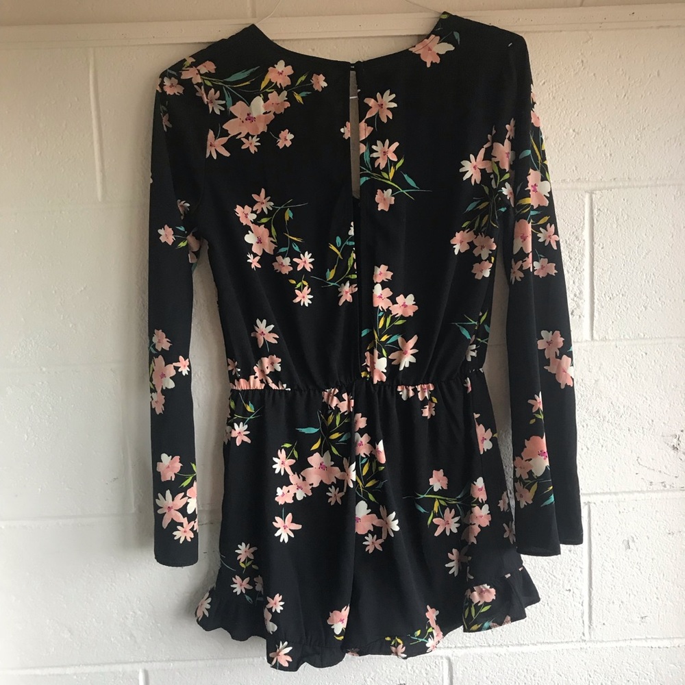 Urban Outfitters | Black Floral Boho Romper S - Picture 3 of 8